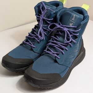 Women's High-Top Outdoor Sneakers in Teal with Purple Laces